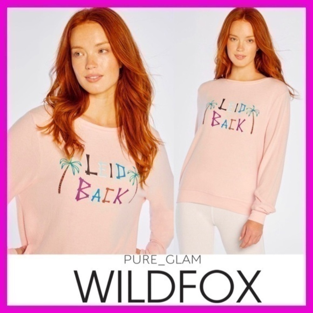 NWT WILDFOX sweatshirt Medium sweater